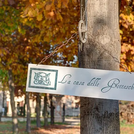 La Casa Delle Grottesche Bed & Breakfast 3*