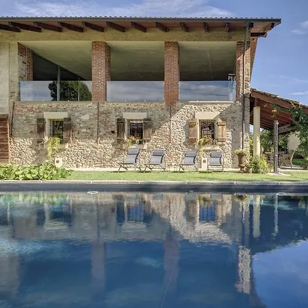La Casa Delle Grottesche 3* Bagnolo Piemonte