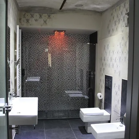 Bed & Breakfast La Casa Delle Grottesche 3*