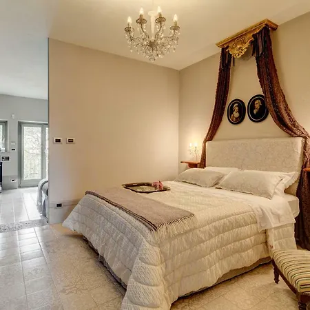 Bed & Breakfast La Casa Delle Grottesche